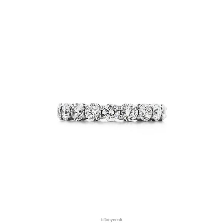 plaatina täisringiga teemante